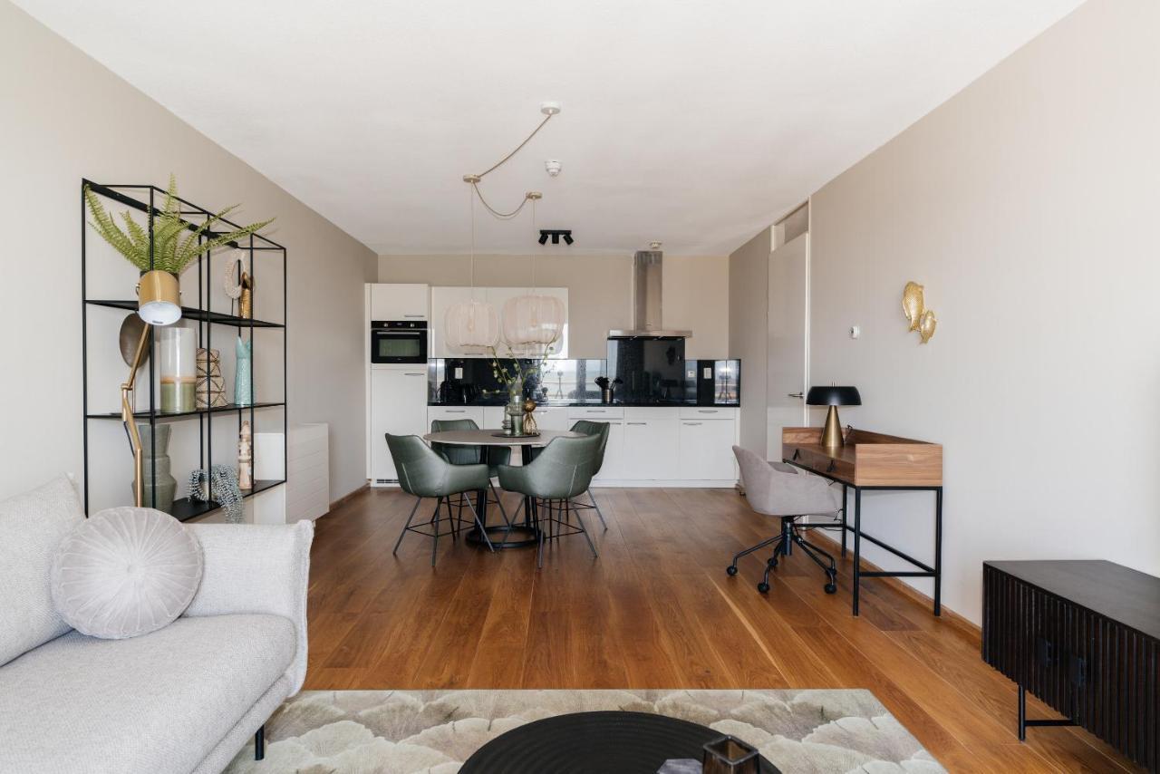 Appartement Bizstay Harbour Iv *