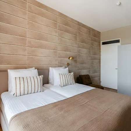 Bizstay Harbour Iv Apartment *